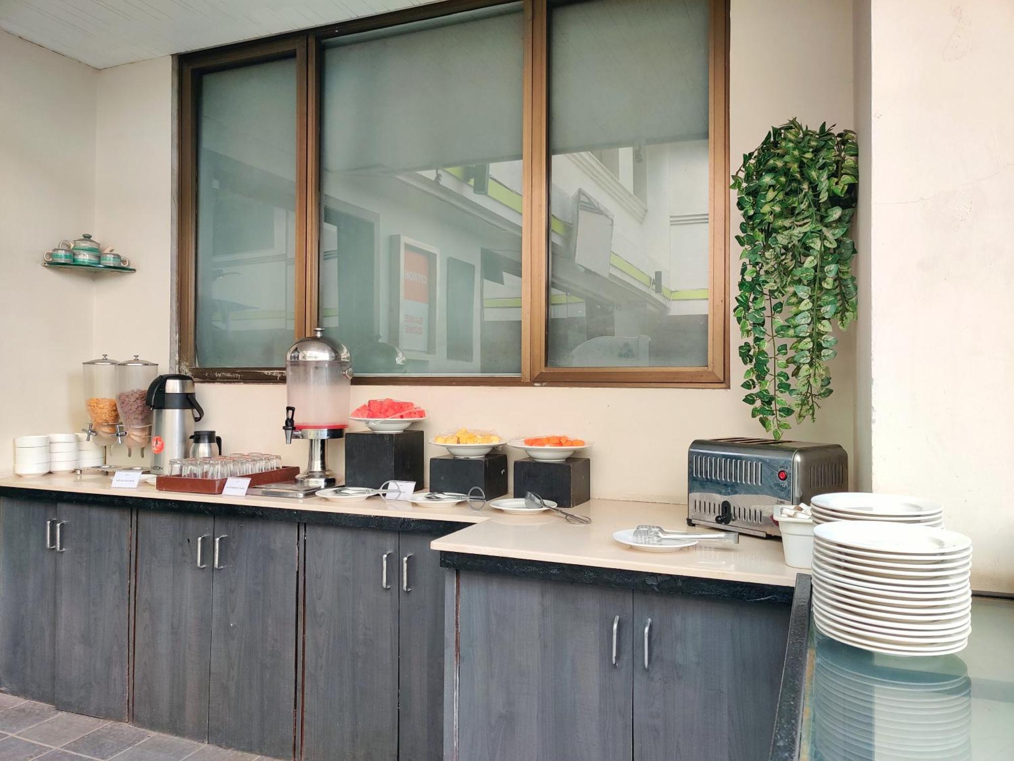 Citrus Hotel Lonavala Eksteriør bilde