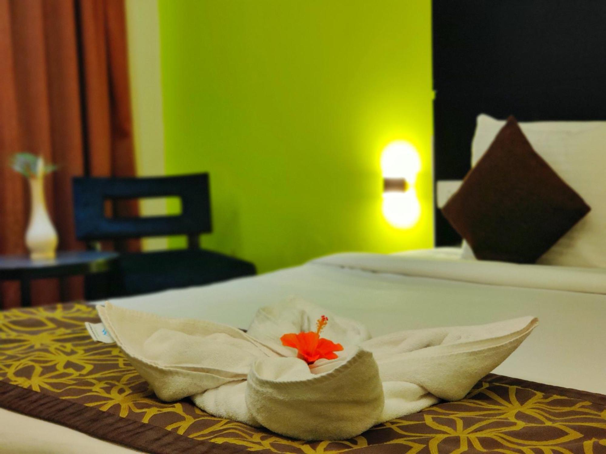 Citrus Hotel Lonavala Eksteriør bilde